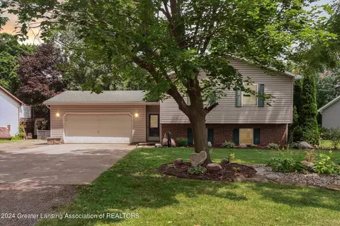 710 High St, Charlotte, MI 48813