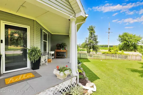 14014 S Jones Rd, Eagle, MI 48822 photo 3