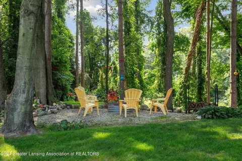 Exterior - 227 Engle Dr, Olivet, MI 49076 photo 5 of 7
