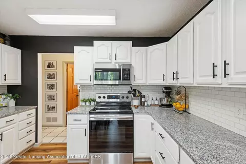 Kitchen - 227 Engle Dr, Olivet, MI 49076 photo 2 of 4