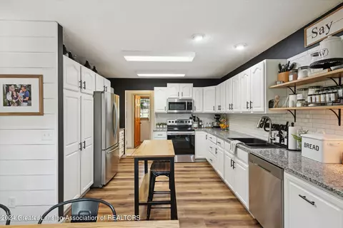 Kitchen - 227 Engle Dr, Olivet, MI 49076 photo 4 of 4