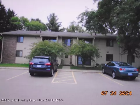 1715 Maple Ridge Rd #44, Haslett, MI 48840