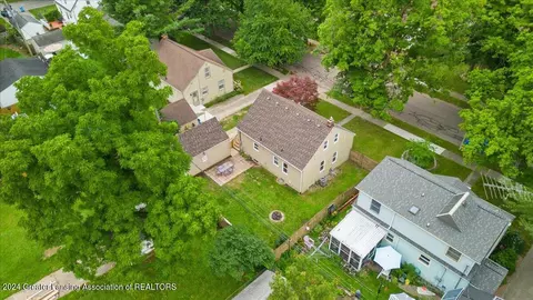 View/Area - 2111 Devonshire Ave, Lansing, MI 48910 photo 6 of 8