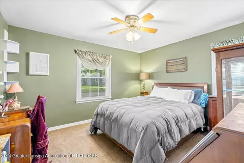Bedroom - 2111 Devonshire Ave, Lansing, MI 48910 photo 1 of 2