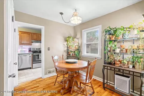 Dining - 2111 Devonshire Ave, Lansing, MI 48910 photo 1 of 1