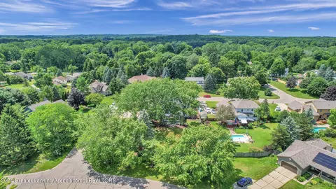 355 Crosswind Dr, Dimondale, MI 48821 photo 63
