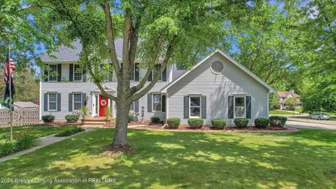 355 Crosswind Dr, Dimondale, MI 48821 photo 13