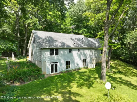 Exterior - 3400 Steinacker Rd, Howell, MI 48855 photo 6 of 13