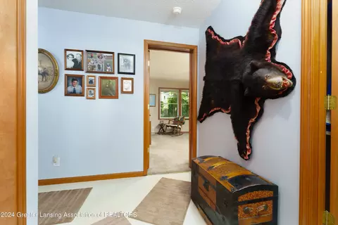Entry Way - 3400 Steinacker Rd, Howell, MI 48855 photo 5 of 7