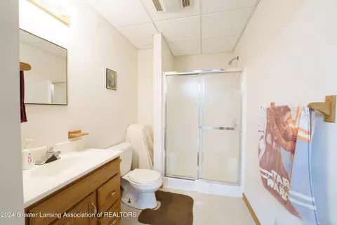 Bath - 3400 Steinacker Rd, Howell, MI 48855 photo 5 of 5