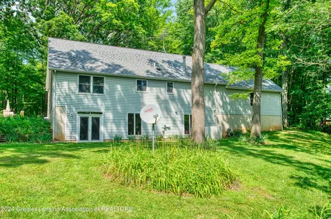 Exterior - 3400 Steinacker Rd, Howell, MI 48855 photo 11 of 13