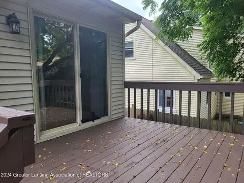 2516 Lyons Ave, Lansing, MI 48910 photo 29