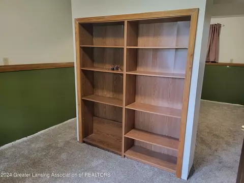 2516 Lyons Ave, Lansing, MI 48910 photo 20