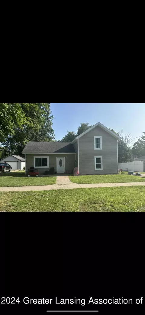 114 E Willow St, Perry, MI 48872