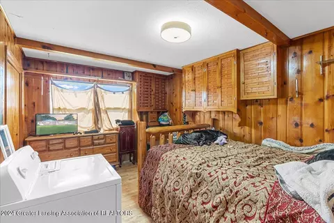 Bedroom - 14351 Chandler Rd, Bath, MI 48808 photo 1 of 2