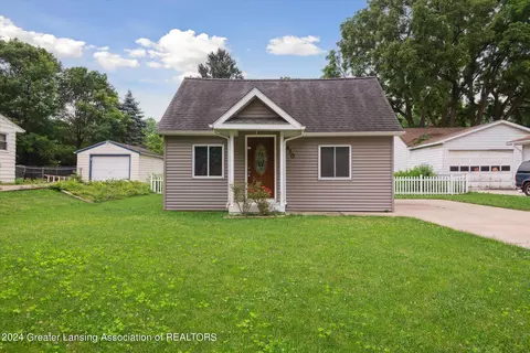 410 Ann St, Mason, MI 48854