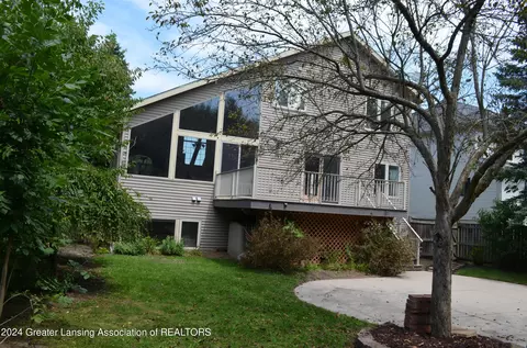 7900 Ashbrook Dr, Haslett, MI 48840 photo 27