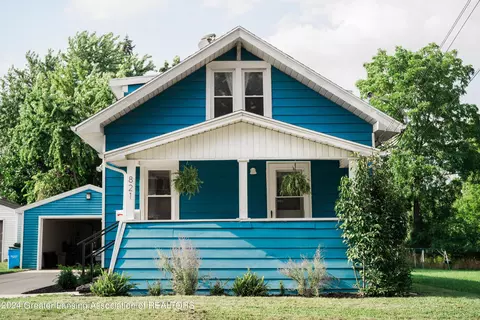 821 Bates St, Lansing, MI 48906