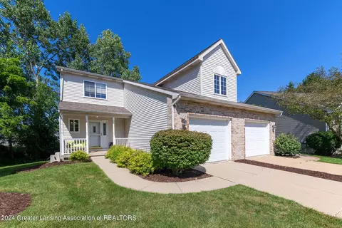 2944 Marfitt Rd, East Lansing, MI 48823