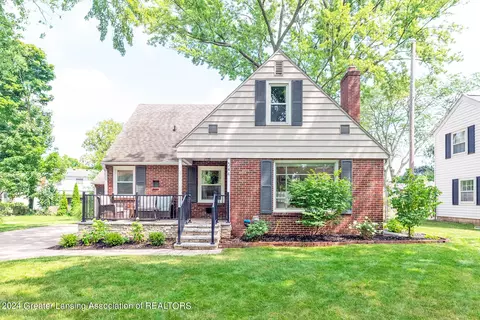 544 Durand St, East Lansing, MI 48823