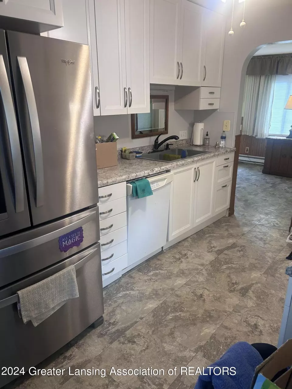 Kitchen - 701 Robert St, Lansing, MI 48910 photo 1 of 3