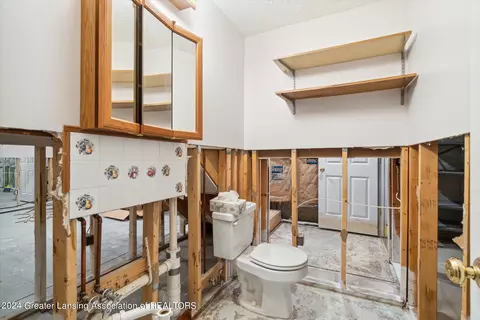 Bath - 12550 Watson Rd, Bath, MI 48808 photo 8 of 8