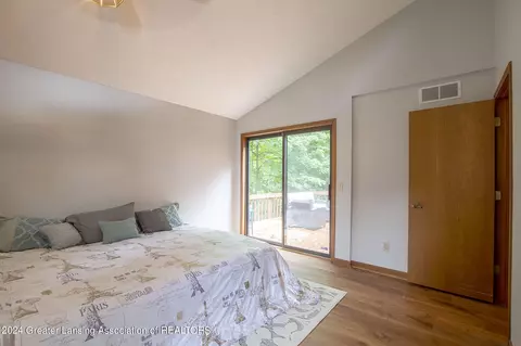 Bedroom - 720 Tanbark Dr, Dimondale, MI 48821 photo 5 of 5