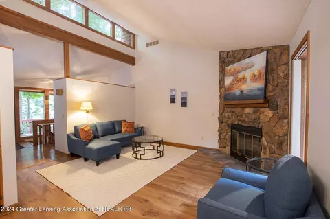 Living - 720 Tanbark Dr, Dimondale, MI 48821 photo 1 of 2