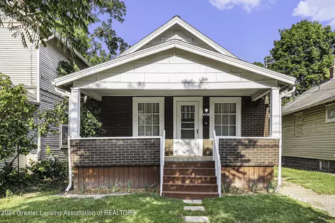 321 S Fairview Ave, Lansing, MI 48912