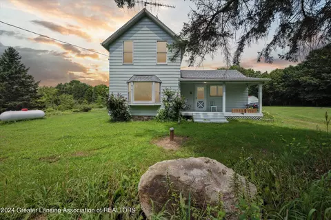 1741 Ewers Rd, Dansville, MI 48819