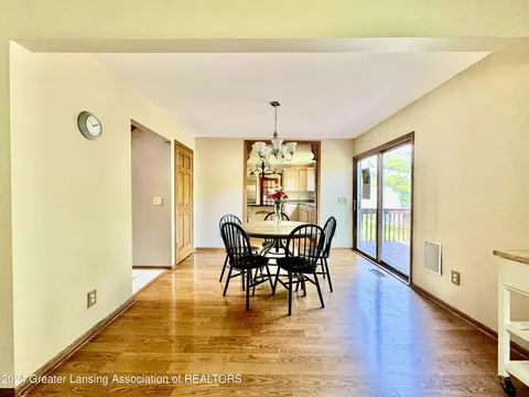 Dining - 730 Tanbark Dr, Dimondale, MI 48821 photo 2 of 3
