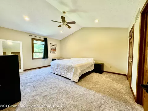 Bedroom - 730 Tanbark Dr, Dimondale, MI 48821 photo 2 of 10