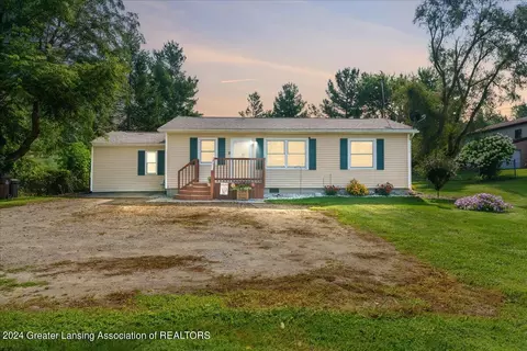 10355 Charlotte Hwy, Portland, MI 48875