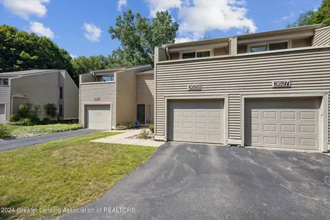 3631 E Meadows Ct, Okemos, MI 48864 photo 5