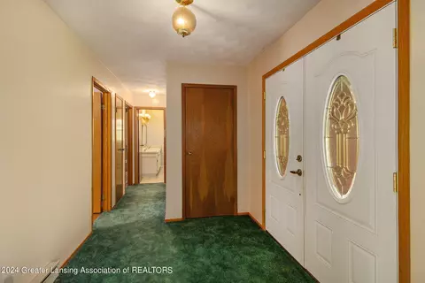 4494 E Townsend Rd, Saint Johns, MI 48879 photo 6