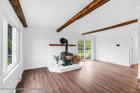 Living - 3346 E Haslett Rd, Williamston, MI 48895 photo 1 of 1