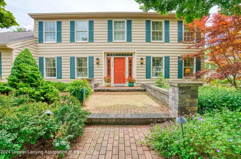 3782 Chippendale Dr, Okemos, MI 48864
