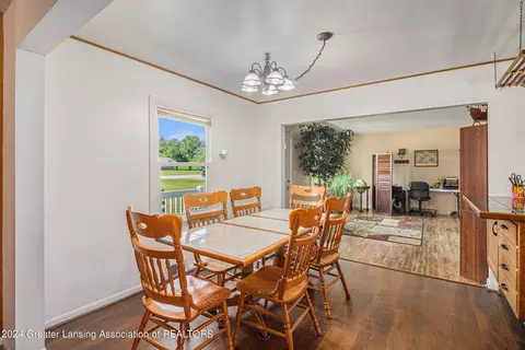 Dining - 8839 Windsor Hwy, Dimondale, MI 48821 photo 1 of 2