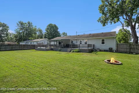 Exterior - 8839 Windsor Hwy, Dimondale, MI 48821 photo 4 of 4