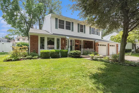 1837 Briarwood Dr, Lansing, MI 48917