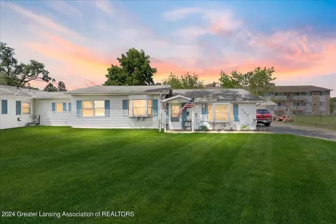 320 S Dunbar St, Potterville, MI 48876