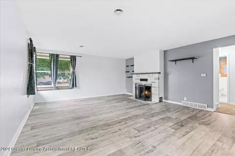 Living - 1820 Boston Blvd, Lansing, MI 48910 photo 2 of 3