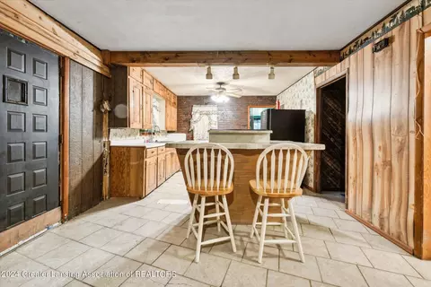 Entry Way - 304 Olivet Rd, Bellevue, MI 49021 photo 3 of 3