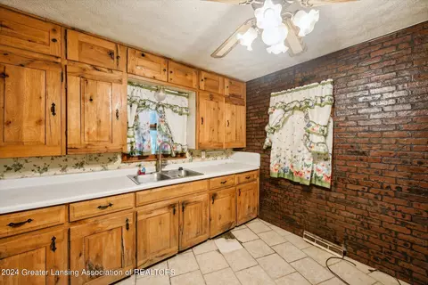 Kitchen - 304 Olivet Rd, Bellevue, MI 49021 photo 2 of 2