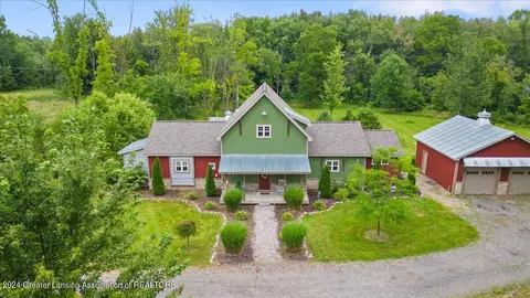 5472 Harris Rd, Williamston, MI 48895