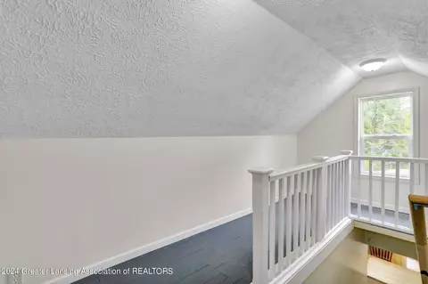 424 W Jefferson St, Dimondale, MI 48821 photo 24