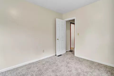 424 W Jefferson St, Dimondale, MI 48821 photo 21
