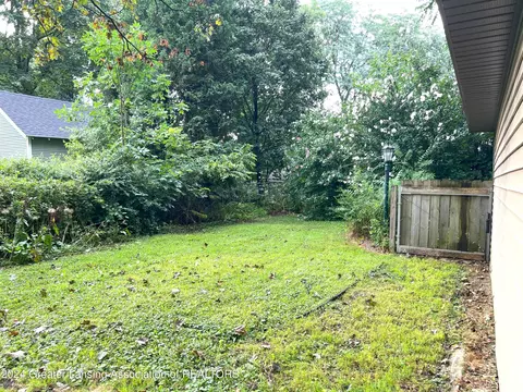 Exterior - 612 Smith Ave, Lansing, MI 48910 photo 7 of 7