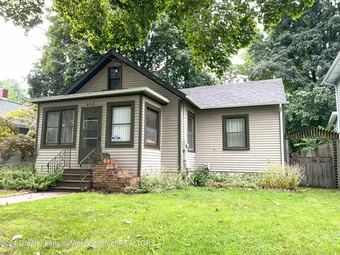 612 Smith Ave, Lansing, MI 48910
