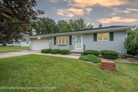 1029 W Grand River Rd, Laingsburg, MI 48848